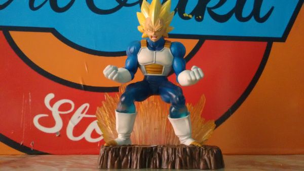 Vegeta ssj com cenário